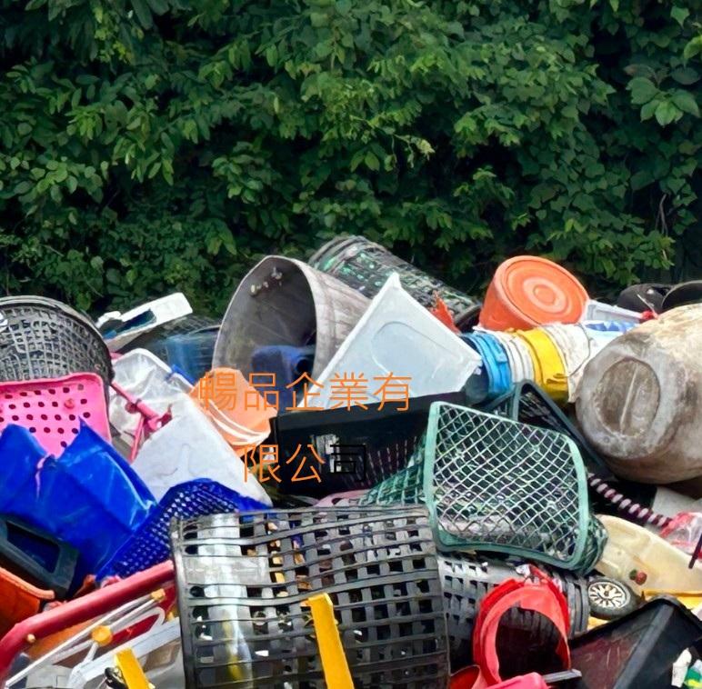 廢塑膠容器 生活塑膠 PVC軟水管買賣